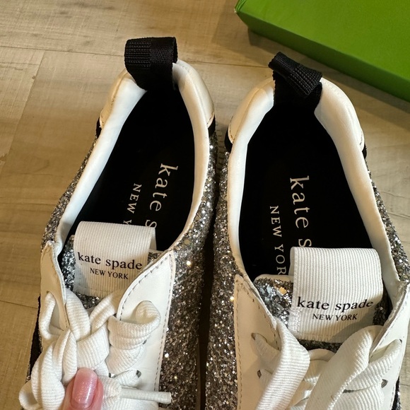 NEW Kate Spade Signature Lace Up Sneaker Silver Glitter - Picture 3 of 7
